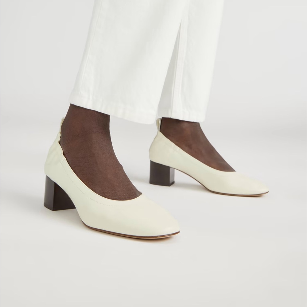 New Everlane leather small heel shoe, size 7.5